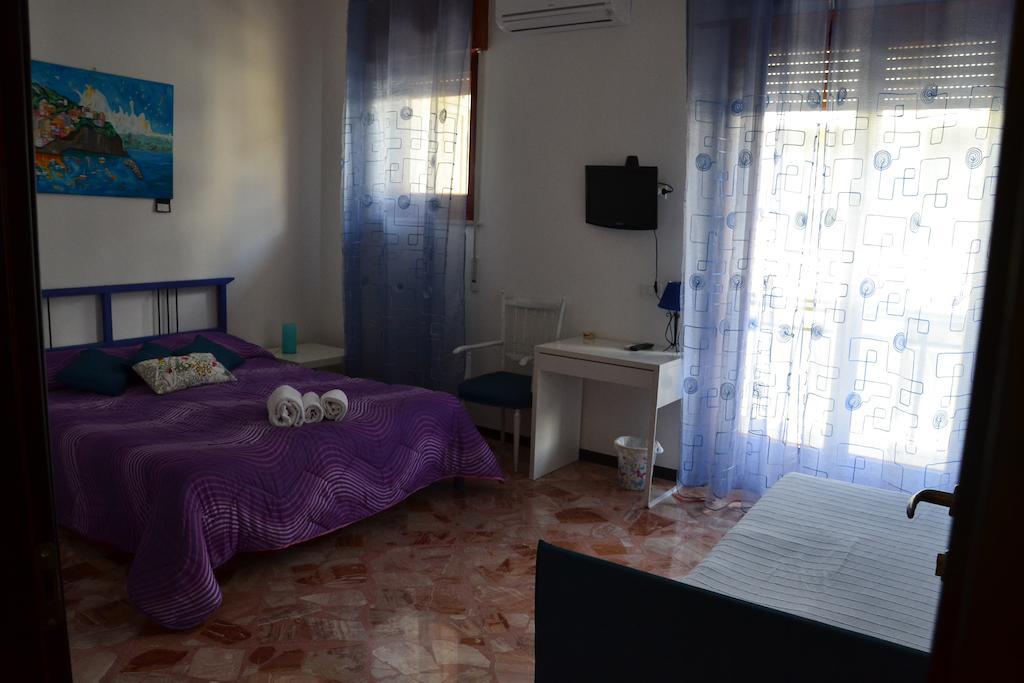 A Due Passi Da Erice B&B Eksteriør bilde